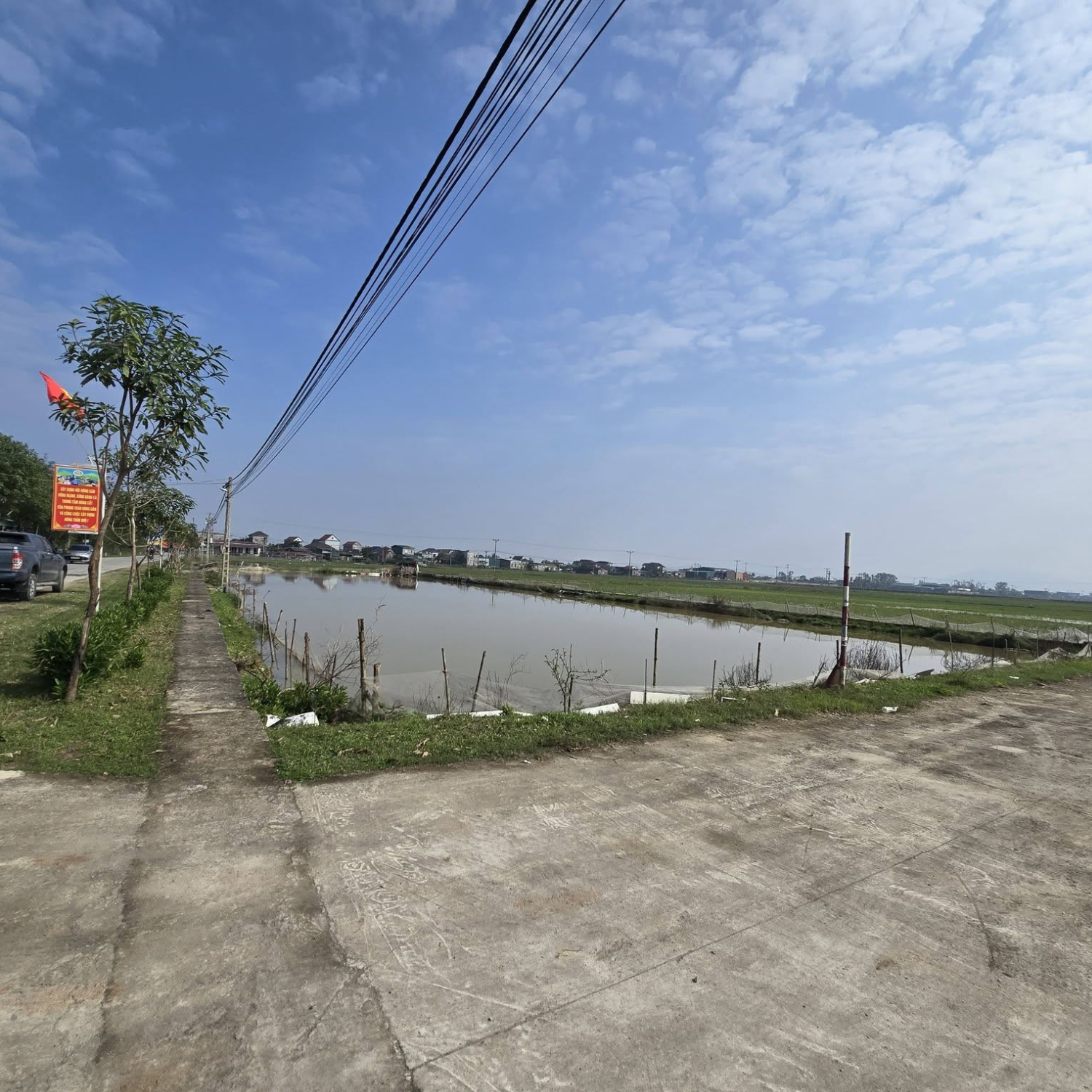 THÔNG BÁO ĐẤU GIÁ QUYỀN SỬ DỤNG ĐẤT ĐỐI VỚI 17 LÔ ĐẤT TẠI CÁC KHU QUY HOẠCH ĐẤT Ở DÂN CƯ: VÙNG ĐỒNG QUAN THÔN HOÀ SƠN, VÙNG CỬA HÀNG THÔN TÂN THUẬN, SƠN NAM XÃ CẨM HƯNG, TỈNH HÀ TĨNH